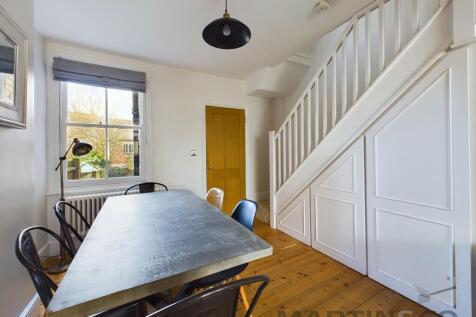 6 Dining Room