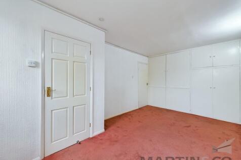 10 Bedroom 3