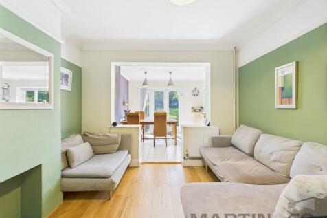 8 Sitting Room