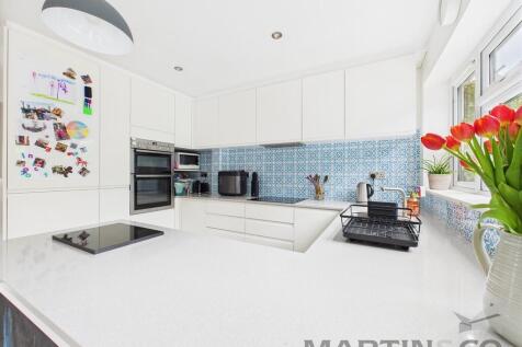 6 Kitchen