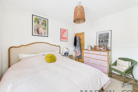 11 Bedroom 1