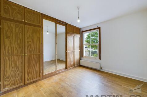 6 Bedroom 1