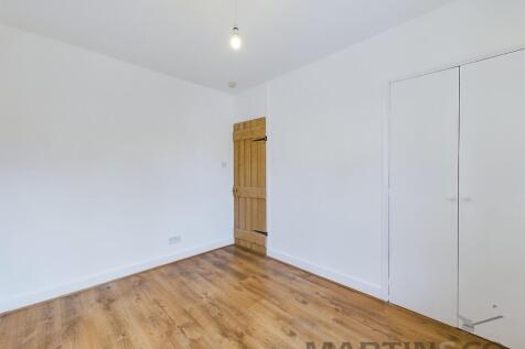 8 Bedroom 2