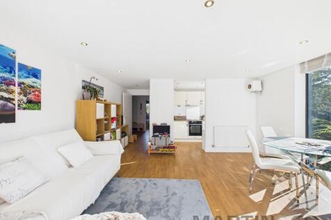 CAM03088G0-PR0199...