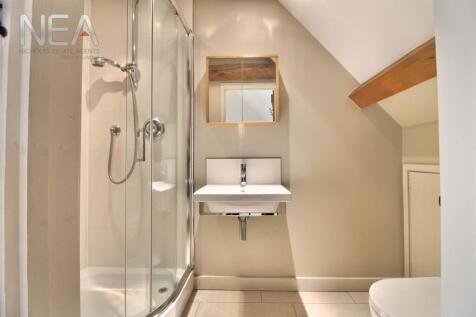 Bedroom Two Ensuite