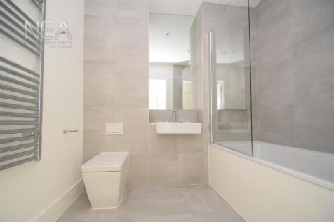 s4AYDD96PECd1gm69pod-g.jpg