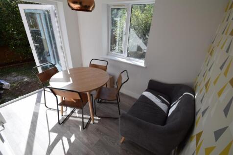 Living room (Shared)