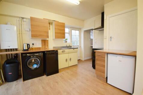 Kitchen / Breakfast Room