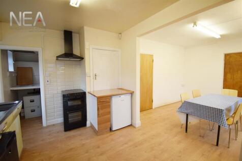 Kitchen / Breakfast Room