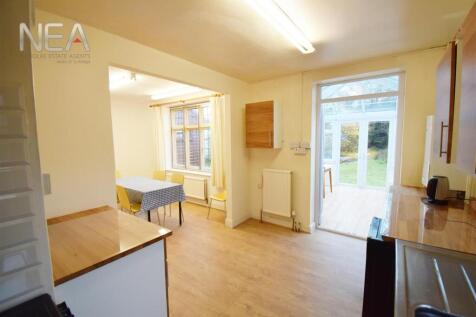 Kitchen / Breakfast Room
