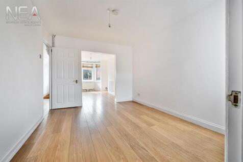 Living/dining room