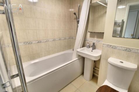 Bathroom.jpg