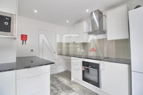 kitchen (6)E (1).jpg