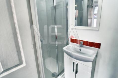 Room One &amp; ensuite