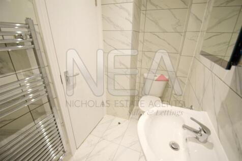 Bedroom One &amp; ensuite