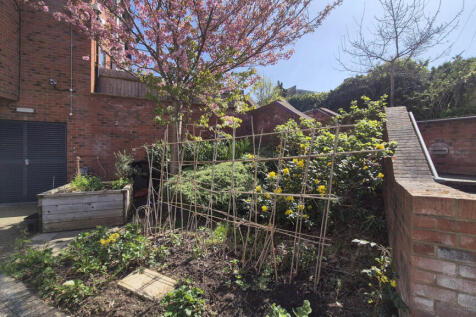 Communal Gardens