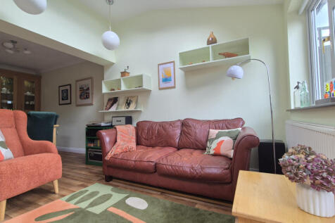 Open Plan Living/Kitchen/Diner