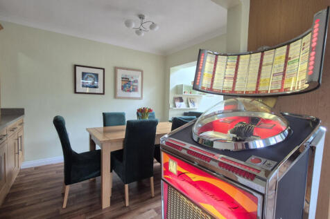 Open Plan Living/Kitchen/Diner