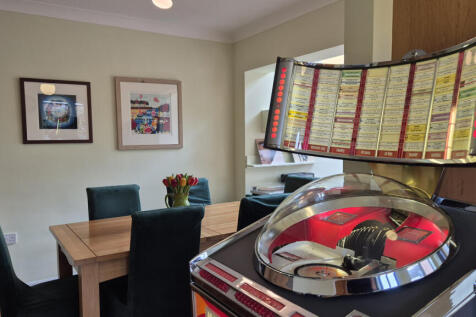Open Plan Living/Kitchen/Diner