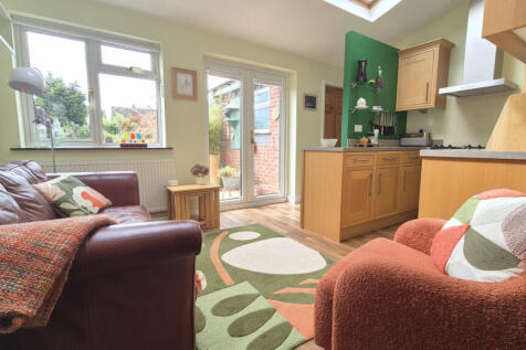 Open Plan Living/Kitchen/Diner