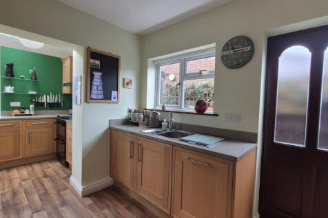 Open Plan Living/Kitchen/Diner