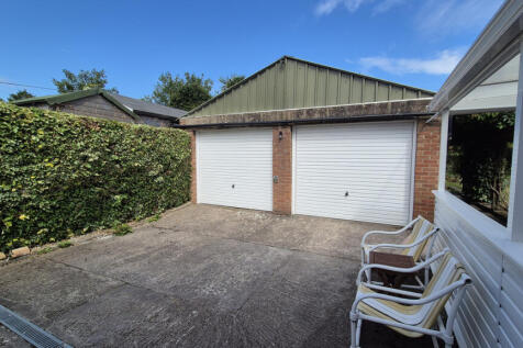 Double Garage