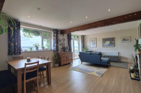 Lounge/Diner