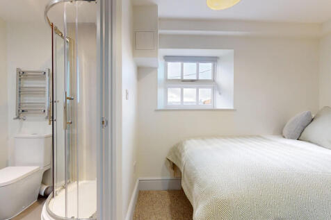 Flat 1 room 2b