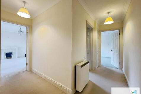 59b96357-hall