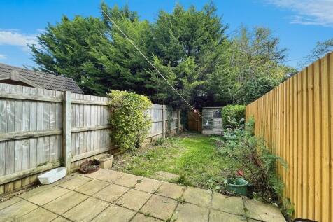 9a3e391f-garden 2...