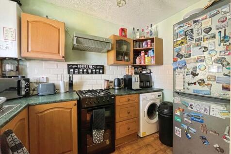 8b8e74a9-kitchen