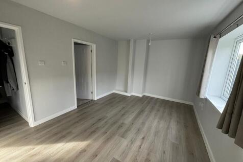 0e26e4e2-WhatsApp...