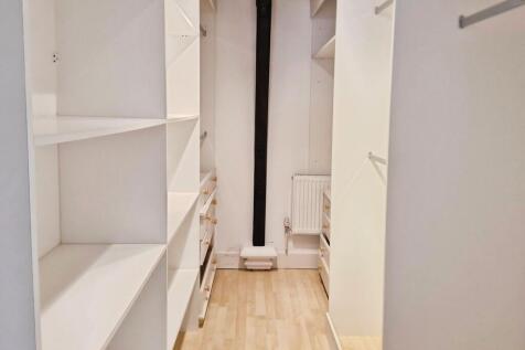 5e602343-10000380...