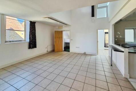 8601d32c-10000379...