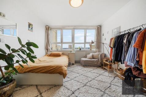 Flat 71, Pinter House SW9 9DX-6.jpg