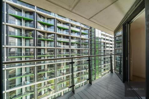 Flat 21, 5 Riverlight Quay SW11 8DX-11.jpg