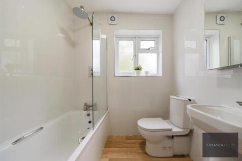 66A Flaxman Road SE5 9DH-4.jpg
