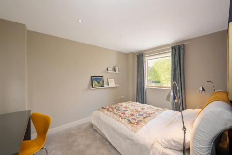 Francis Bentley Mews Hi-25.jpg