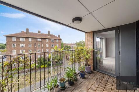 Flat 16, 57 Cowley Road SW9 6BN-4.jpg