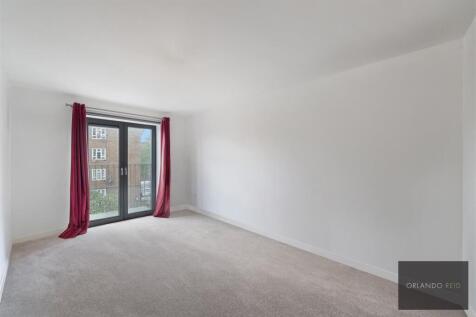 Flat 16, 57 Cowley Road SW9 6BN-6.jpg