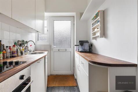 Flat 5, Goodwood Mansions SW9 0XY-10.jpg