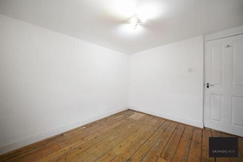 54b Solon Road - sJ1Y2UdjTi5RdU2Hi0wx.jpg