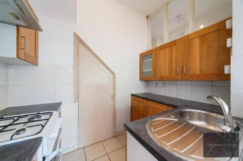 42B Rodenhurst Road SW4 8AR-5.jpg