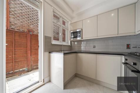 103A John Ruskin Street SE5 0PQ-9.jpg