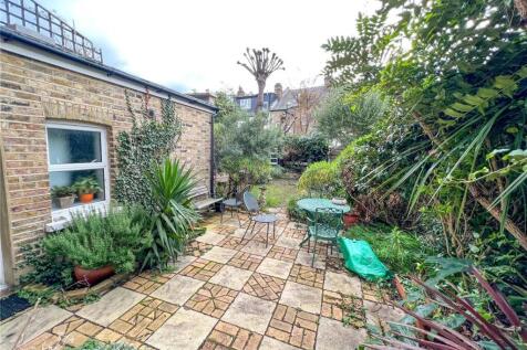 Property Image 8