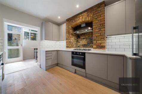 9 Jeffreys Road SW4 6QU-12.jpg