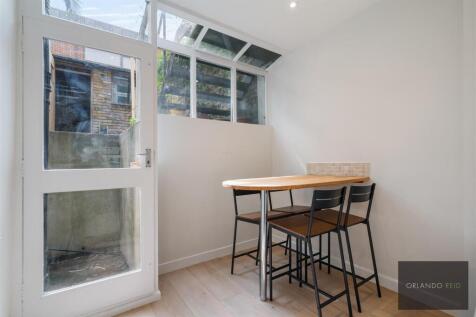 9 Jeffreys Road SW4 6QU-13.jpg