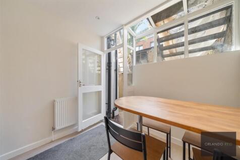 Flat 9, Jeffreys Road SW4 6QU-17.jpg