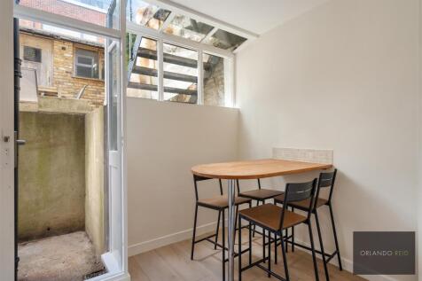 Flat 9, Jeffreys Road SW4 6QU-16.jpg