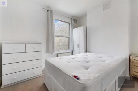 9_Main Bedroom-0.jpg